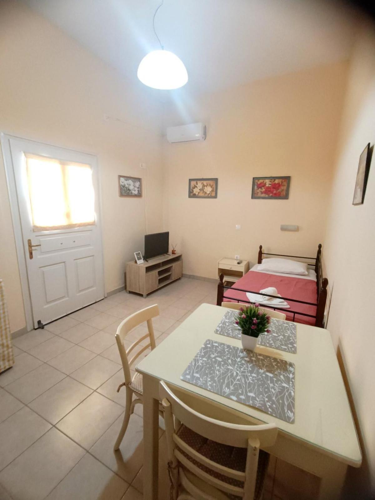 Chris Apartments Corfu Corfu  Exterior photo